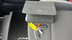 Nissan Juke 1.0 DiG-T N-Connecta 5dr DCT Petrol Hatchback